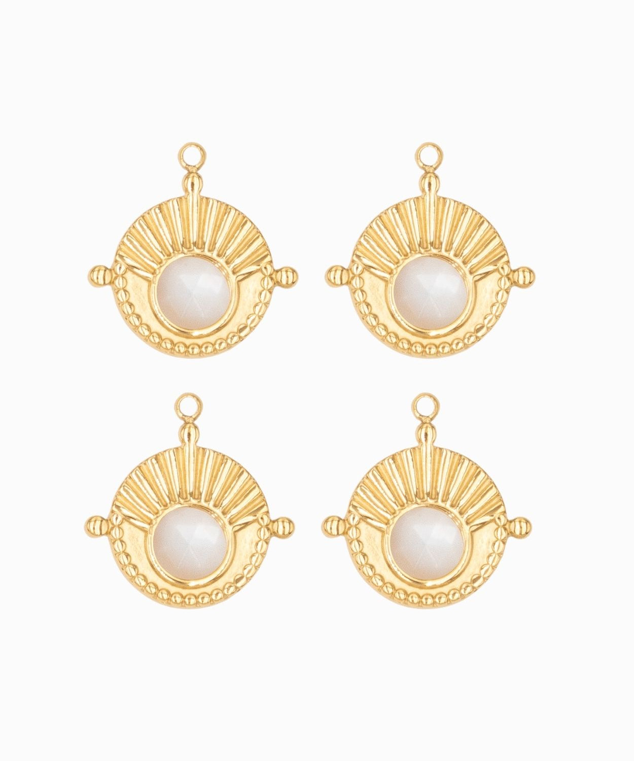 Pendentif médaille 15.60x17.50mm
