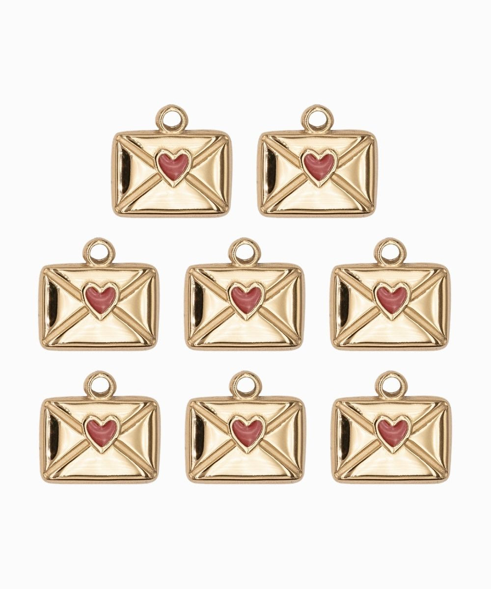 Pendentif lettre d'amour 9.50 x 13 mm