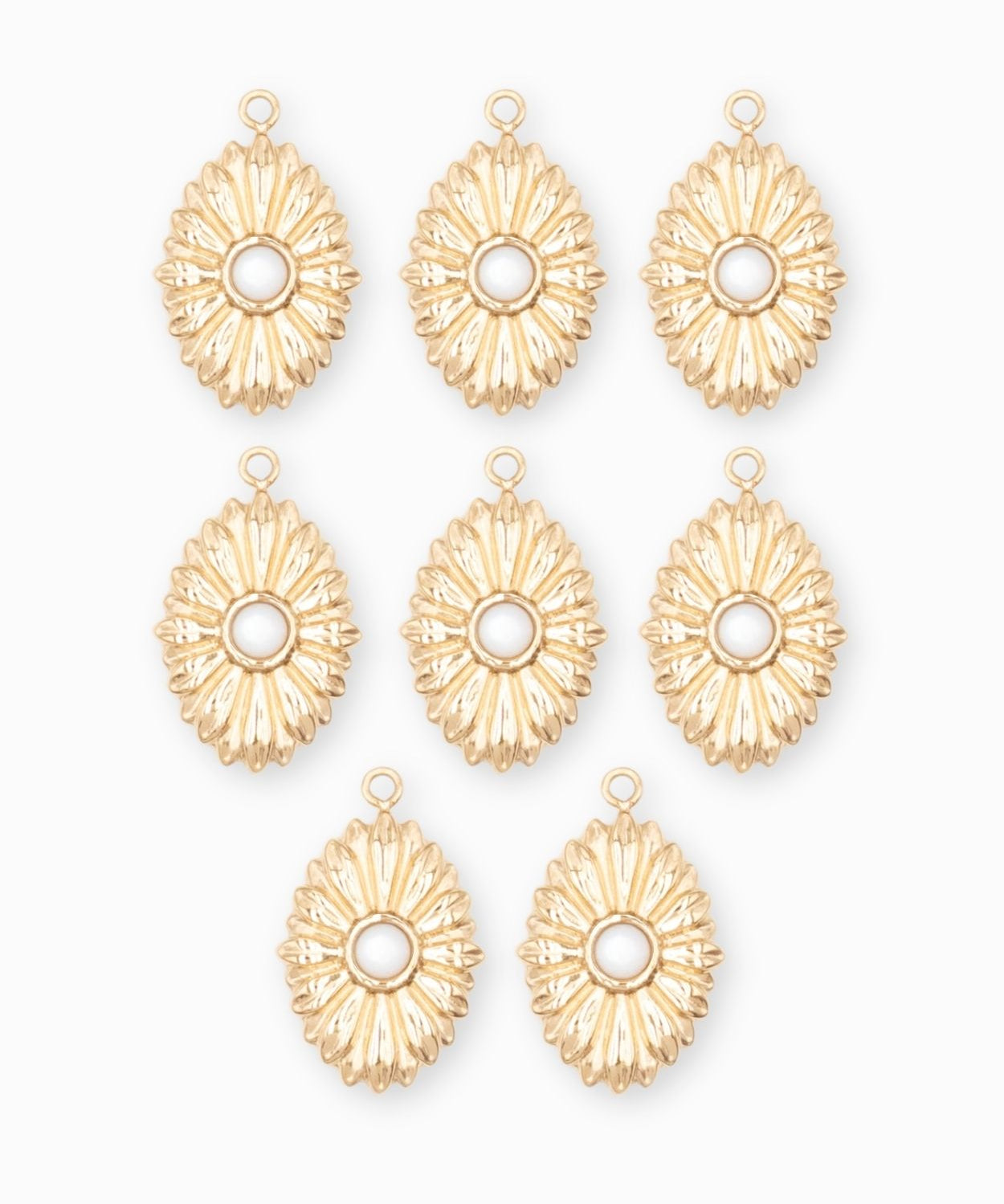 Pendentif oval fleur 16.50x12mm