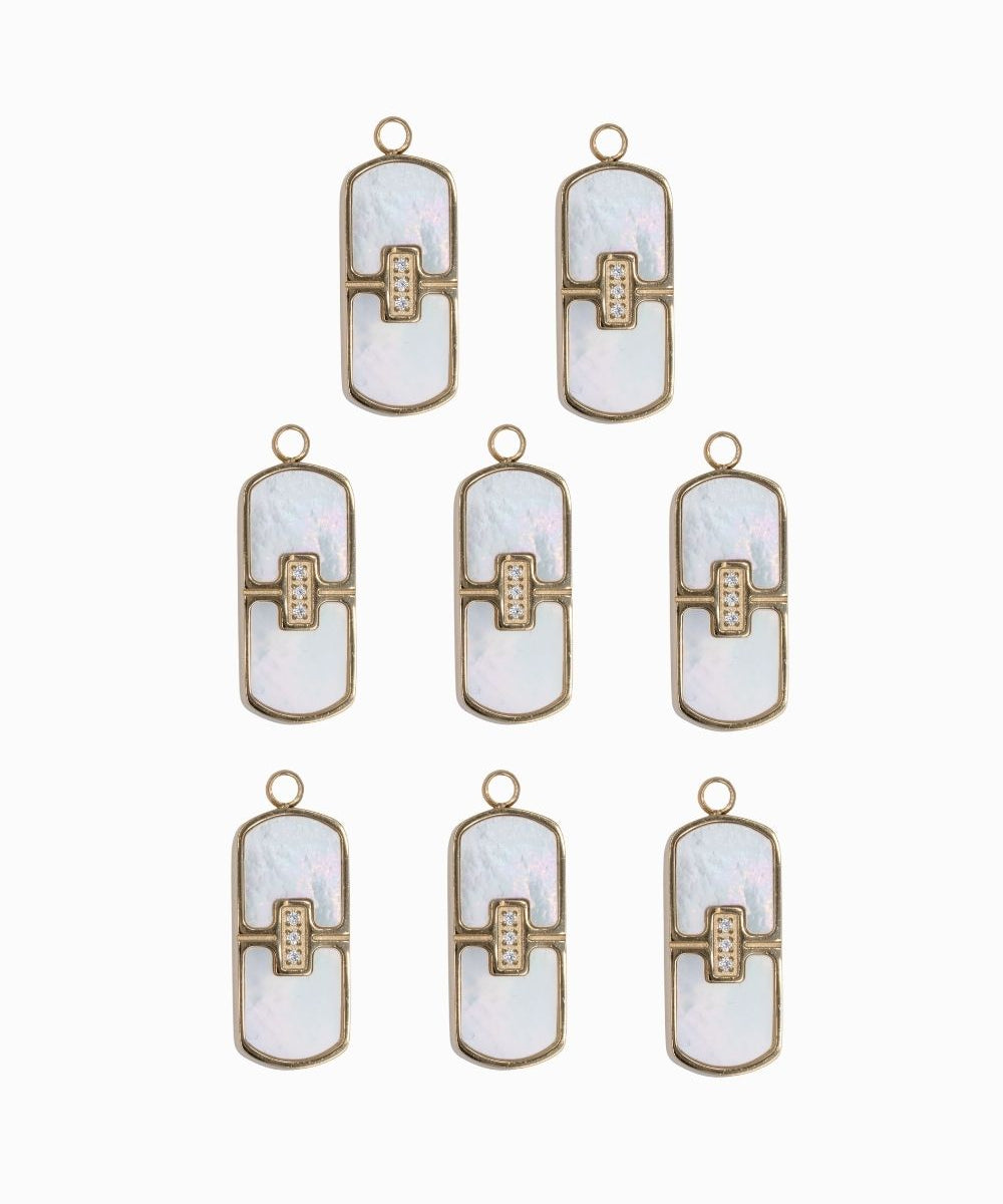 Pendentif en nacre rectangulaire 19x8mm