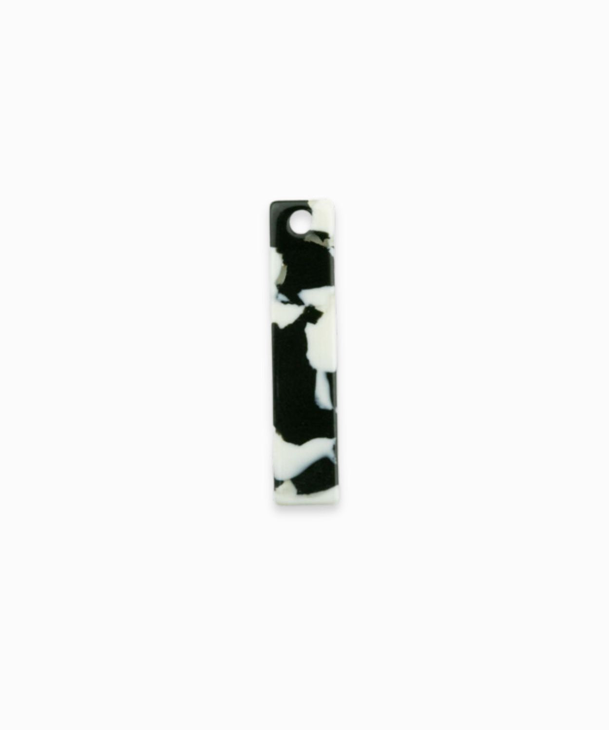 Pendentifs rectangles 27x6mm