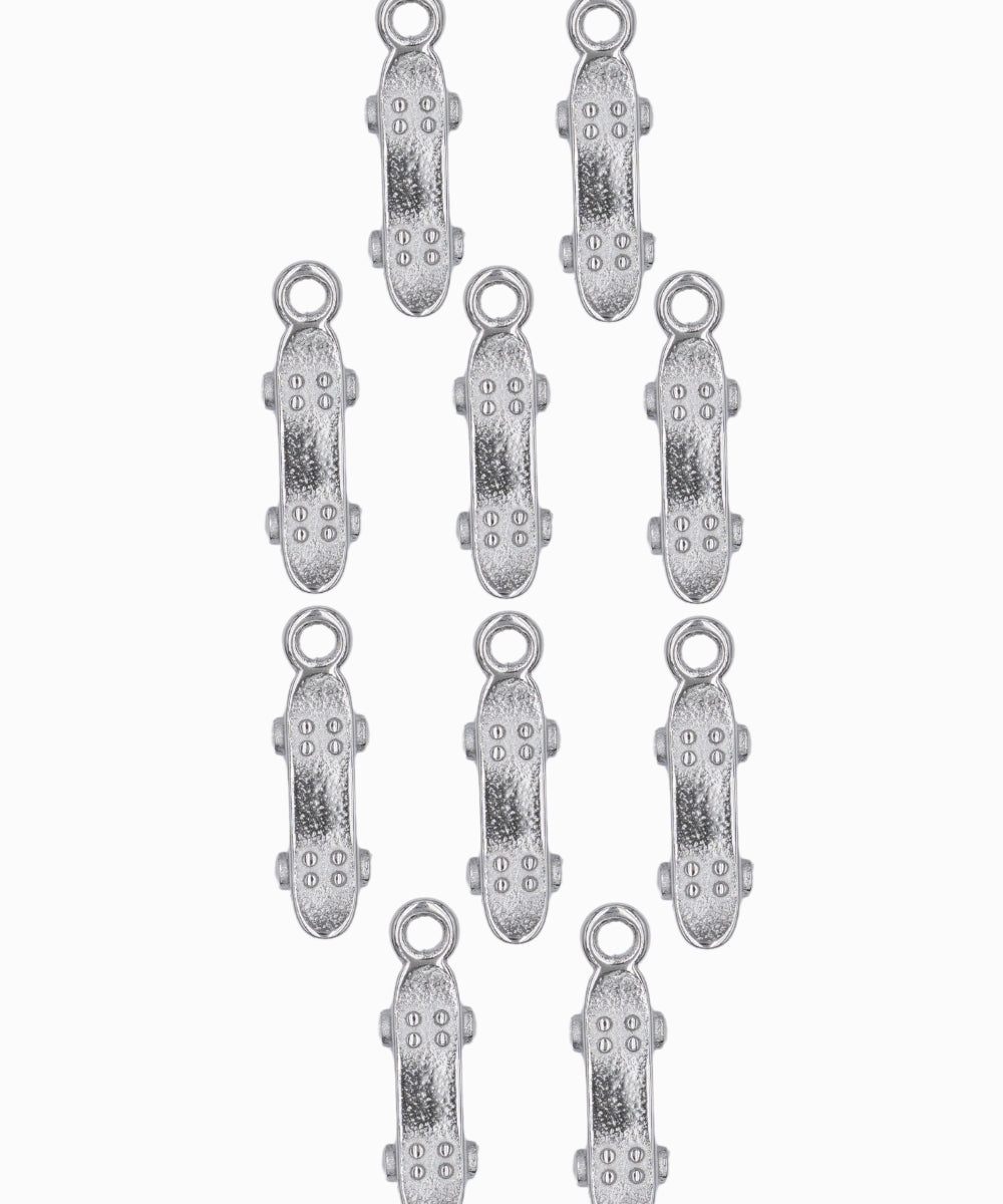 Pendentif skateboard 15x6mm