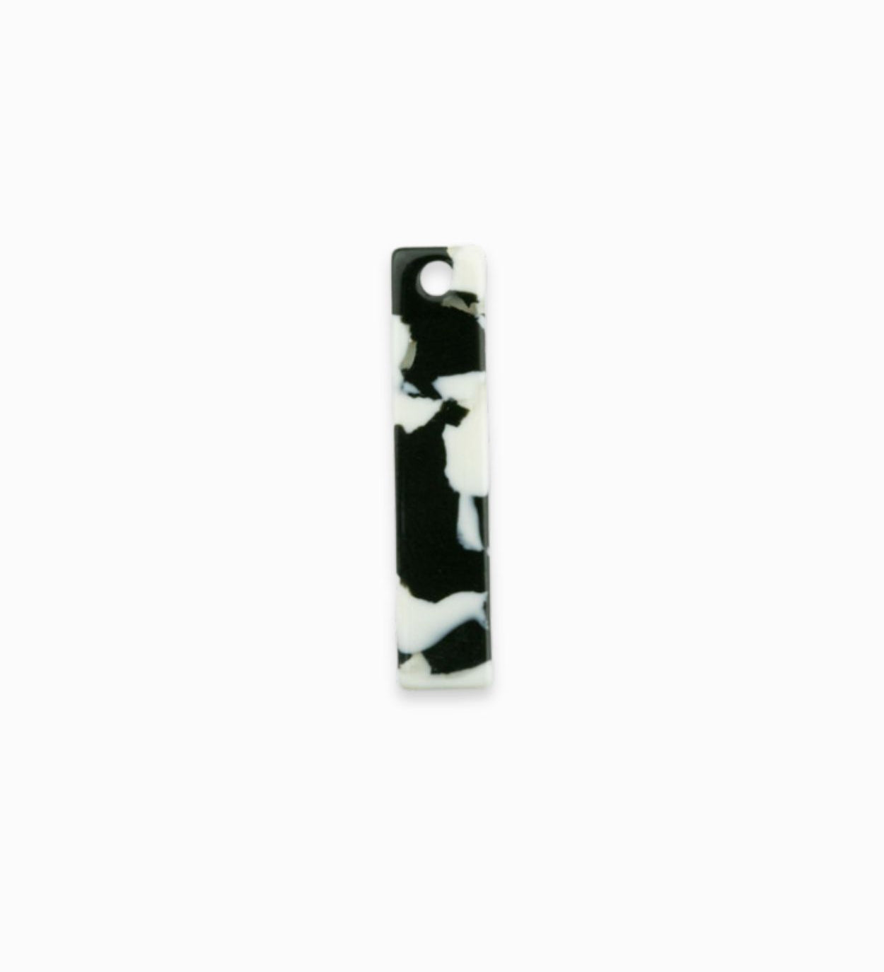 Pendentifs rectangles 27x6mm