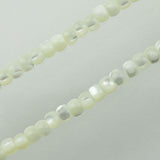 Perles rondelles en nacre naturelle blanc 4x3mm