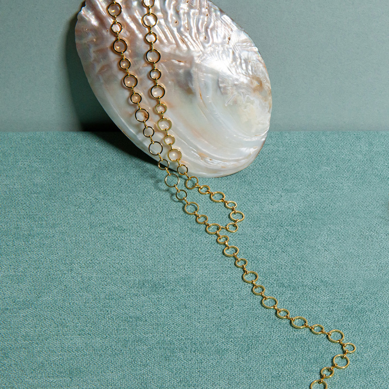 VEGCOO 1000PCS Kit Fabrication Bijoux, Naturelle Perles Pierre, Pièces en  Forme de Irrégulière Perles pour la Fabrication de Bijoux Colliers  Bracelets (1000) : : Cuisine et Maison